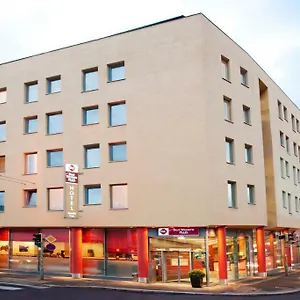 Отель Western Plaza, Грац